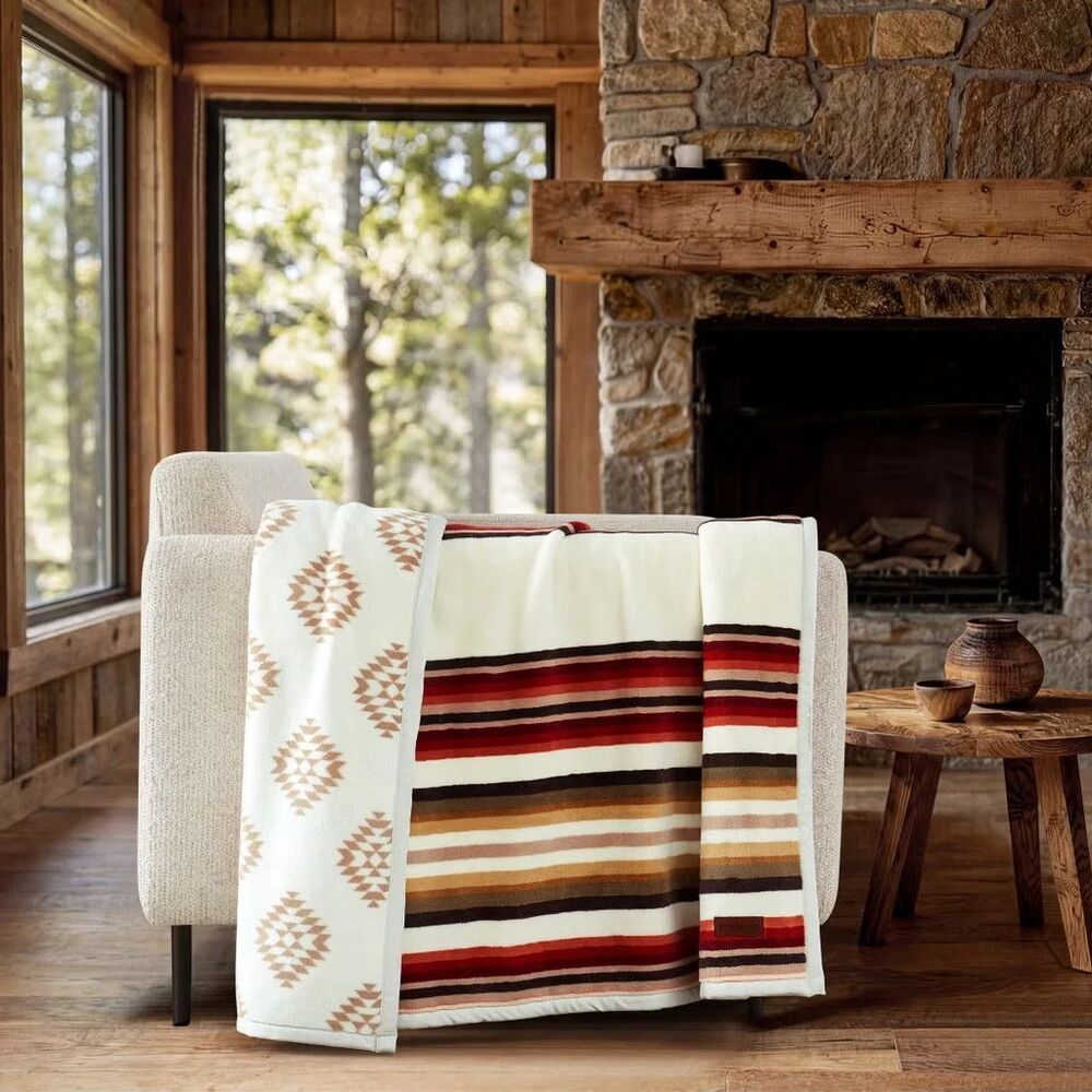 Pendleton Throw Blanket Reversible Plush Soft Throw 50"x70" NEW